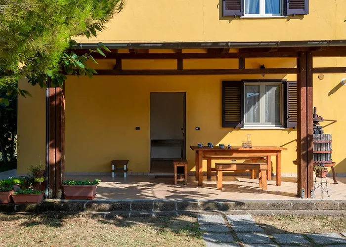 5 Bedroom Lovely Home In Roseto Degli Abruzzi